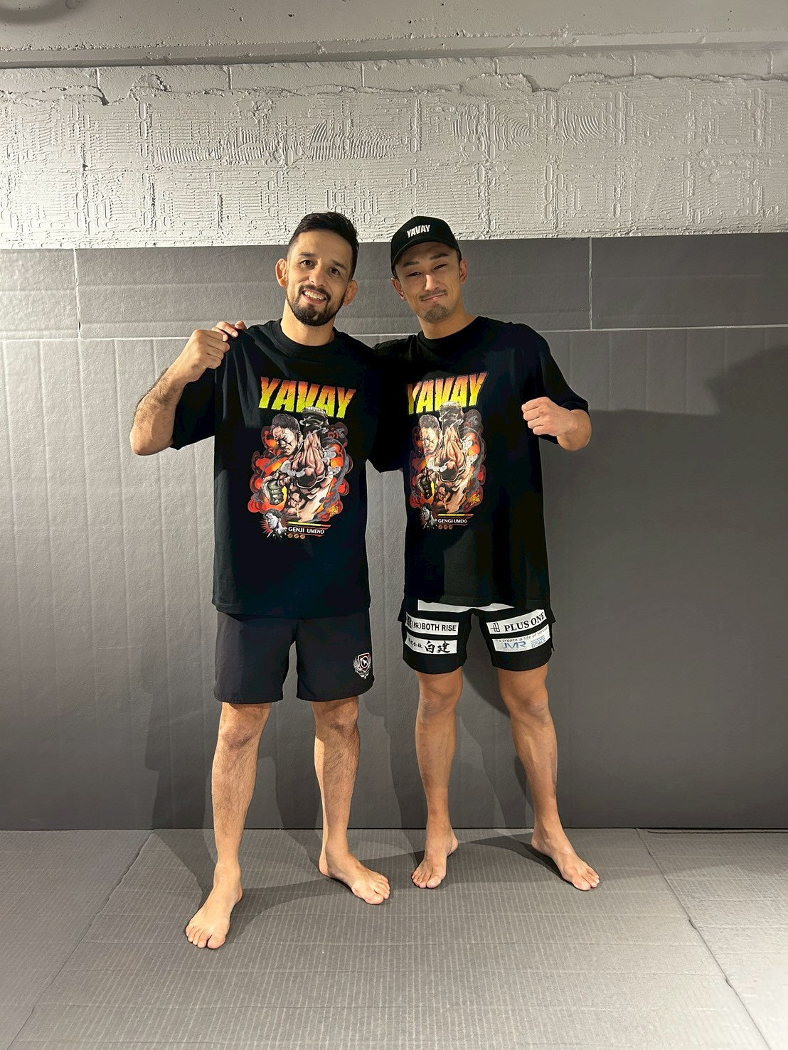 YAVAY LOGO TOWEL – 梅野源治公式オンラインショップ